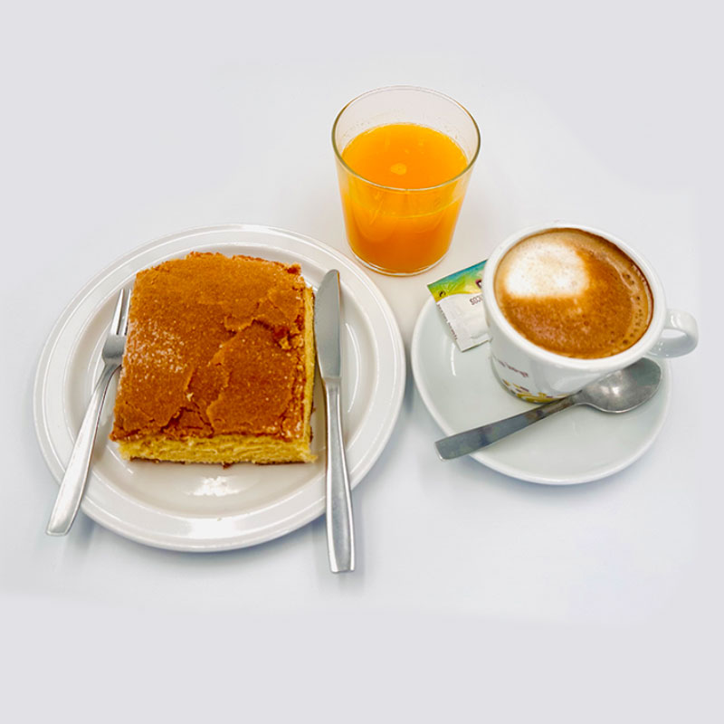 Área de Servicio La 52- Cafetería- Desayuno