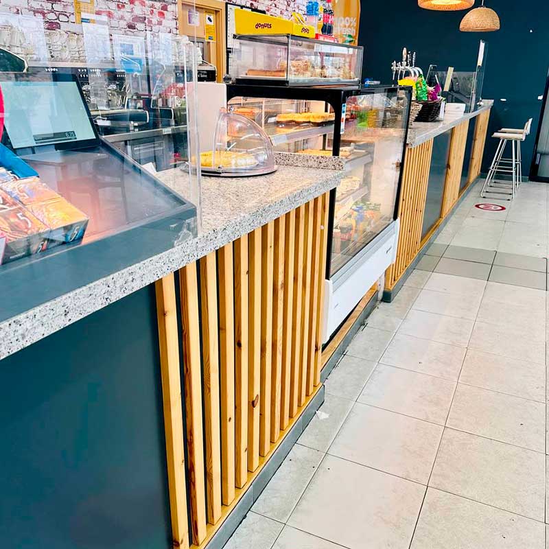 Área de Servicio La 52- Cafetería- Bocadillos